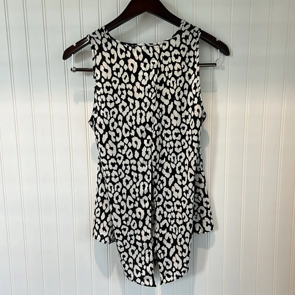 Express Leopard Print Tank - Picture 3 of 8